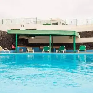 Luna Tias